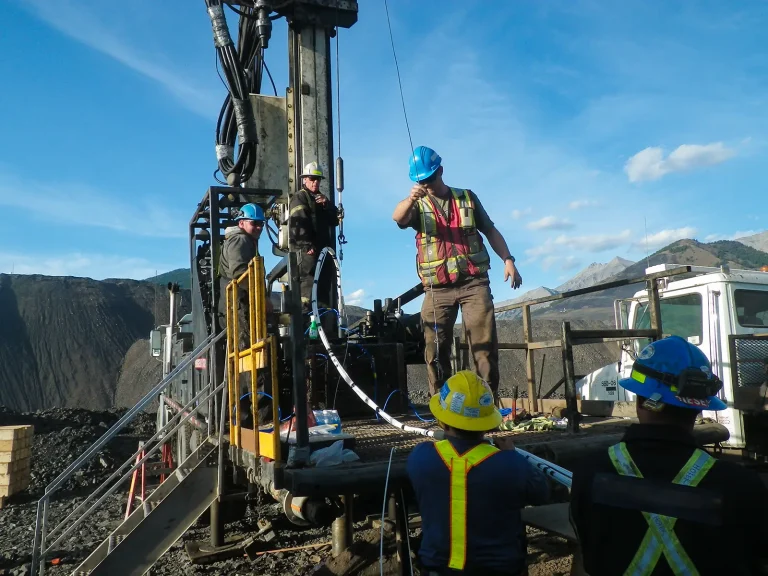 Guiding Final Closure Options through Quantification of Internal Mine Rock Stockpile Conditions Okane Consulting